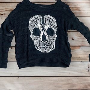 Nollie Sheet Knit embroidered Skull Sweater with Bubble Sleeve